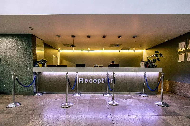 Lagoon Beach Hotel Apartments