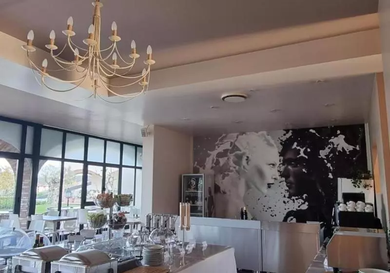 Le Terrazze Sul Lago Hotel & Residence