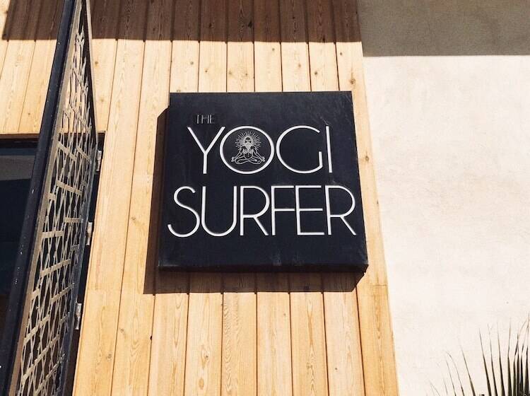 The Yogi Surfer   Hostel