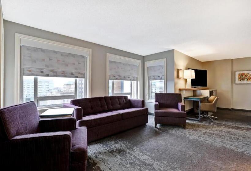 فندق Holiday Inn   Ottawa Dwtn   Parliament Hill, An Ihg