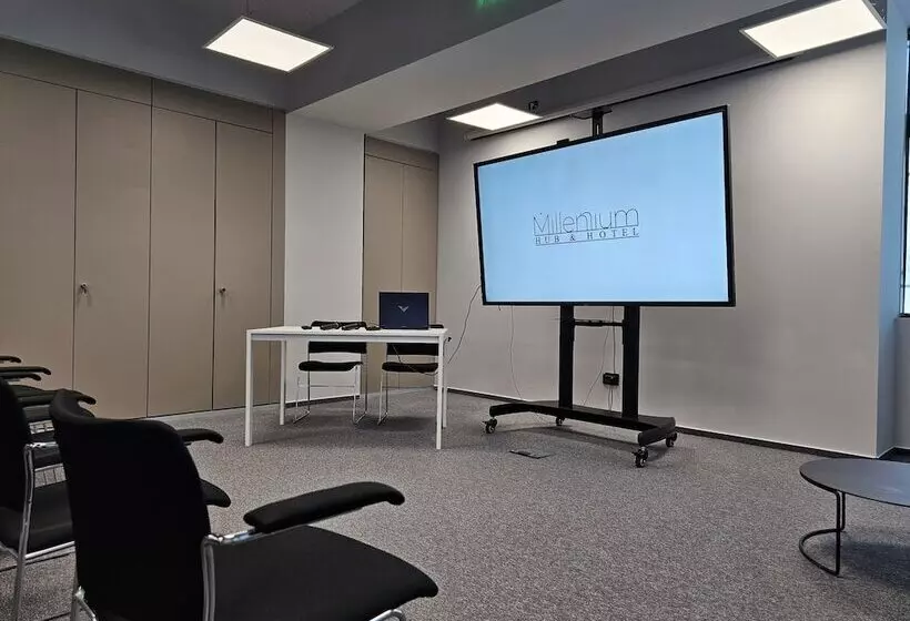 בית מלון כפרי Millennium Hub &