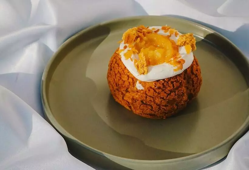 בית מלון כפרי Millennium Hub &