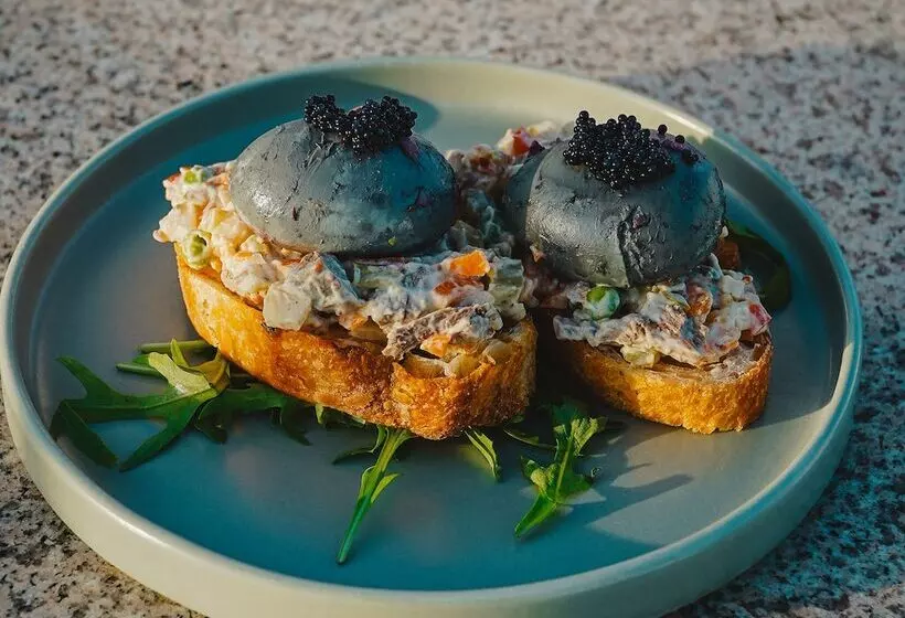 בית מלון כפרי Millennium Hub &