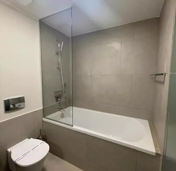 בית מלון כפרי Millennium Hub &