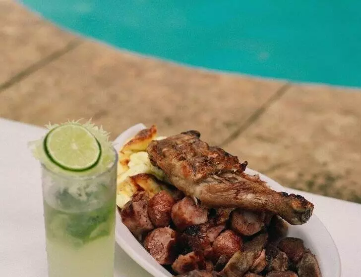 Отель Serhs Villas Da Pipa