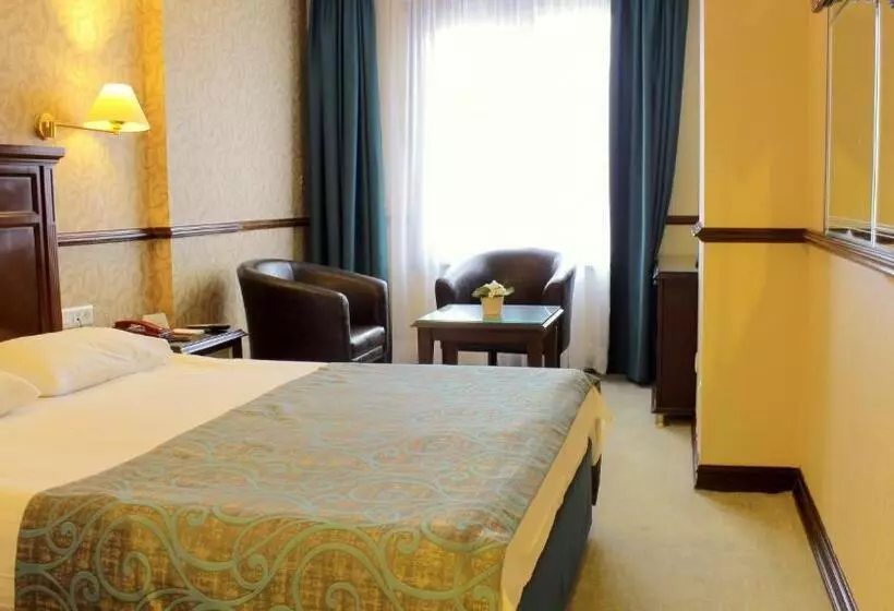 هتل Topkapi Inter Istanbul