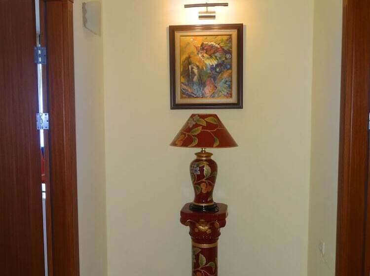 Family Hotel Evridika