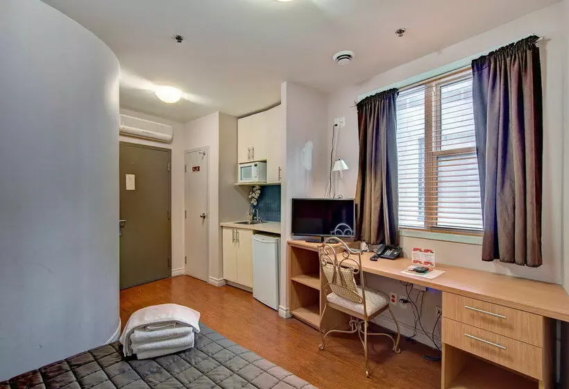 هتل Auberge & Hôtel Montréal Espace Confort