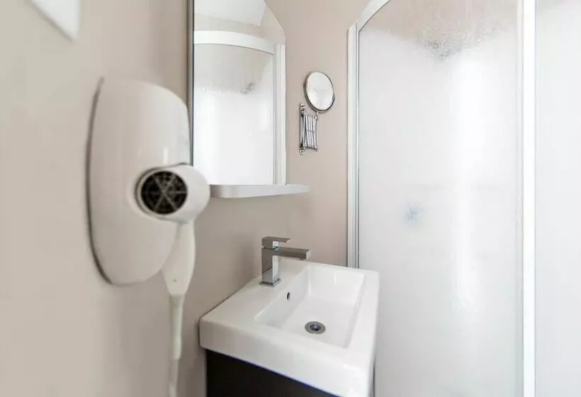 هتل Auberge & Hôtel Montréal Espace Confort