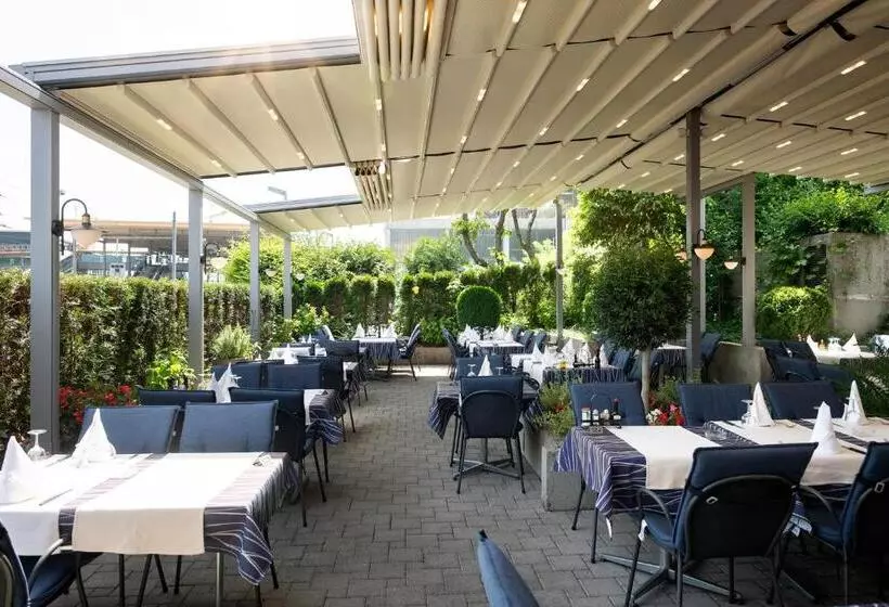 Отель Bahnhof Zollikofen