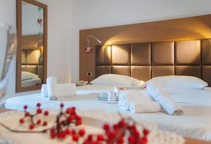 هتل Caserta Antica