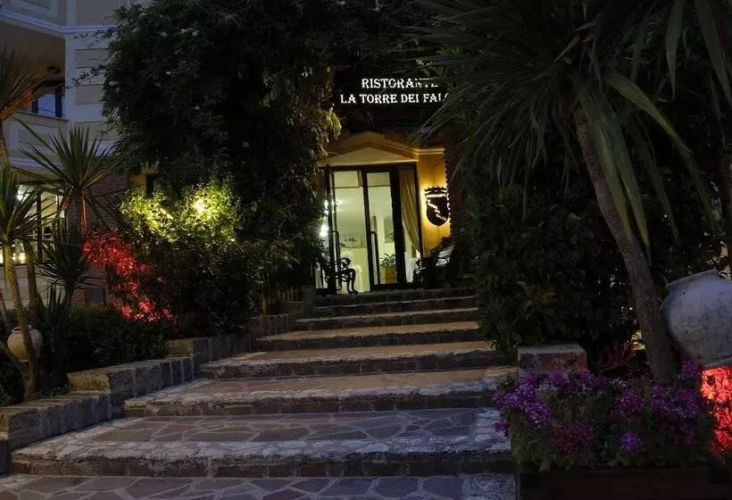 هتل Caserta Antica