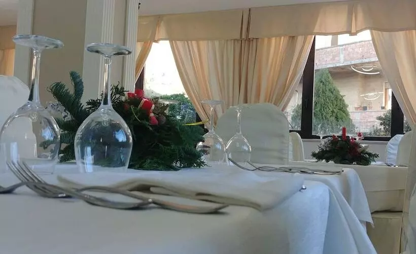 هتل Caserta Antica