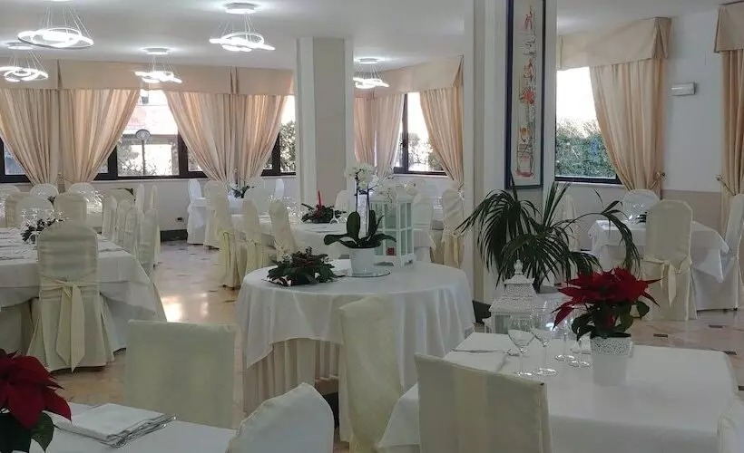 هتل Caserta Antica