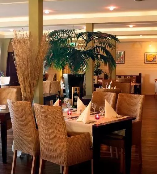 Отель De Harmonie