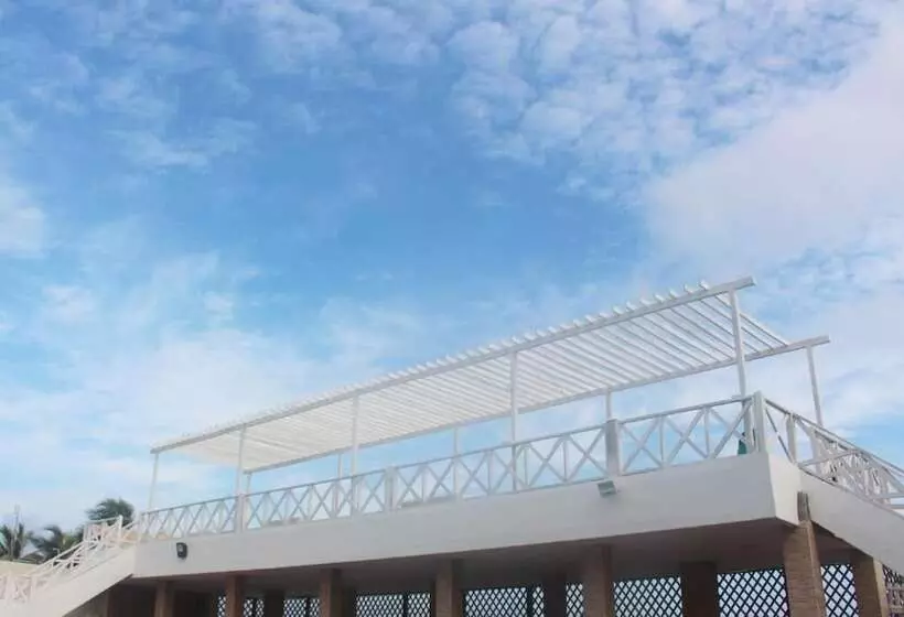 Отель Dorado Plaza Punta Arena