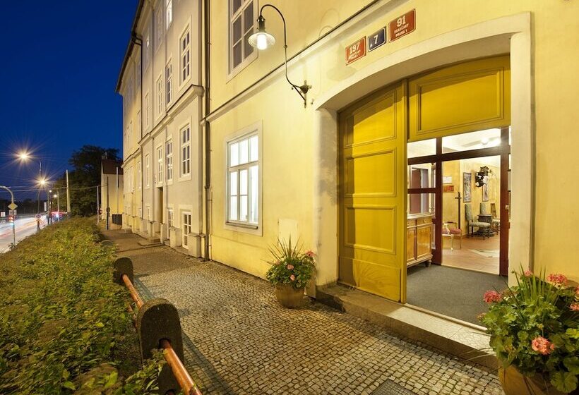 Ea Hotel Jeleni Dvur Prague Castle