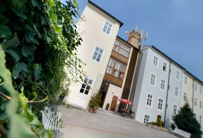 Ea Hotel Jeleni Dvur Prague Castle