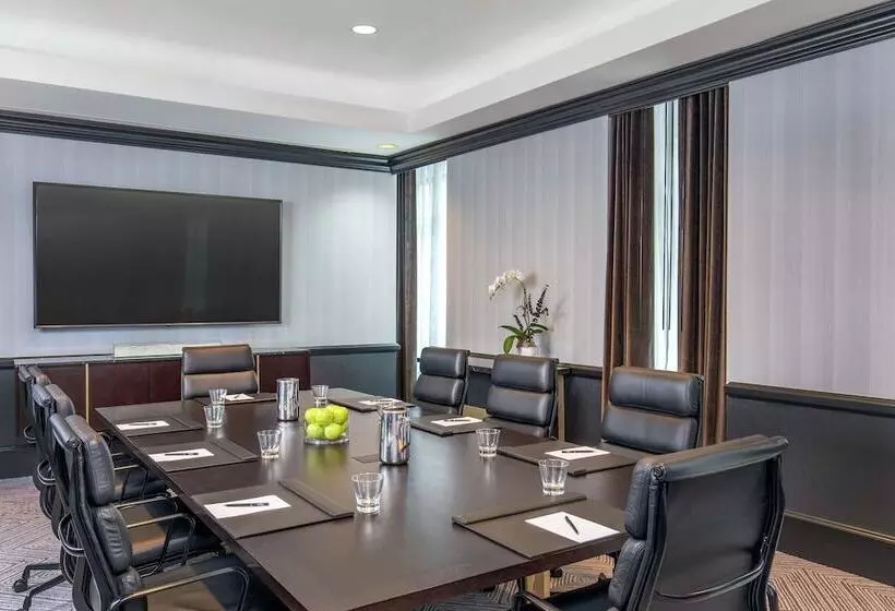 فندق The Dagny Boston