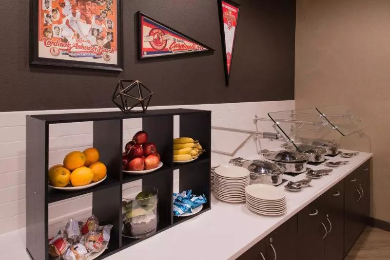 هتل Holiday Inn St Louis Downtown/convention Center, An Ihg