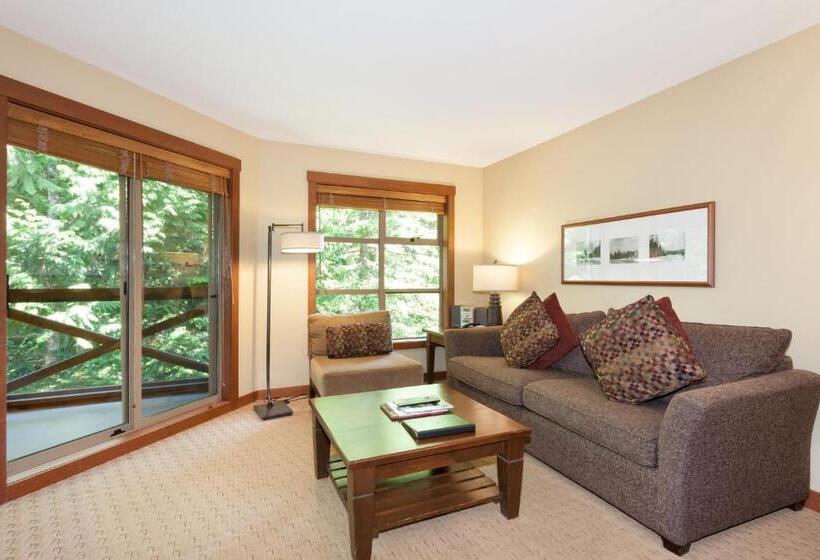 هتل Horstman House By Whistler Premier