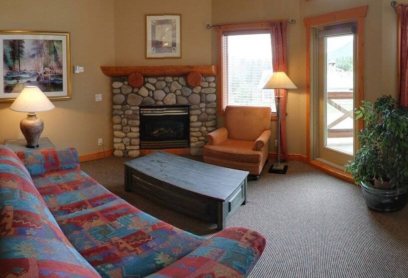 酒店 Lizard Creek Lodge