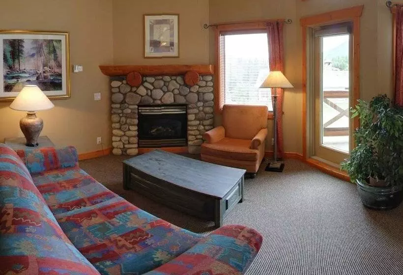 Szálloda Lizard Creek Lodge