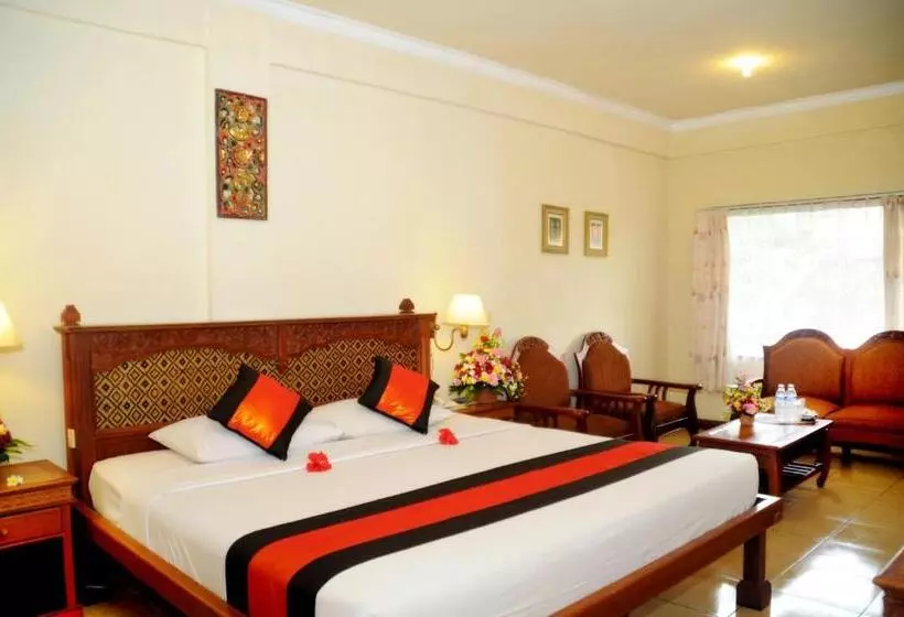 호텔 Melasti Beach Resort & Spa Legian