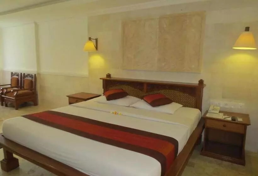 호텔 Melasti Beach Resort & Spa Legian