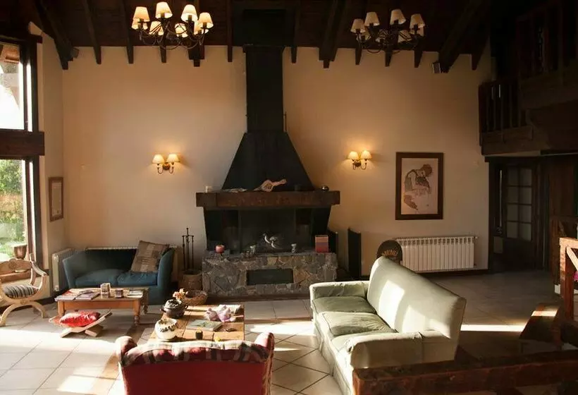 ホテル Naranjo En Flor Hosteria