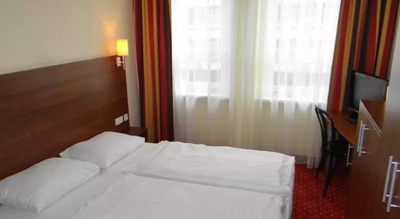 Отель Plaza Inn Salzburg City New Opening