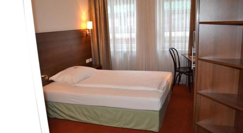 Отель Plaza Inn Salzburg City New Opening