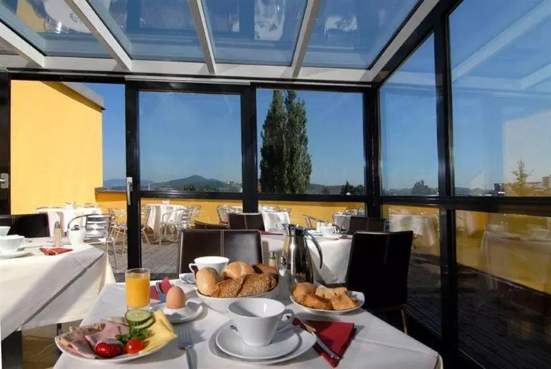 Отель Plaza Inn Salzburg City New Opening