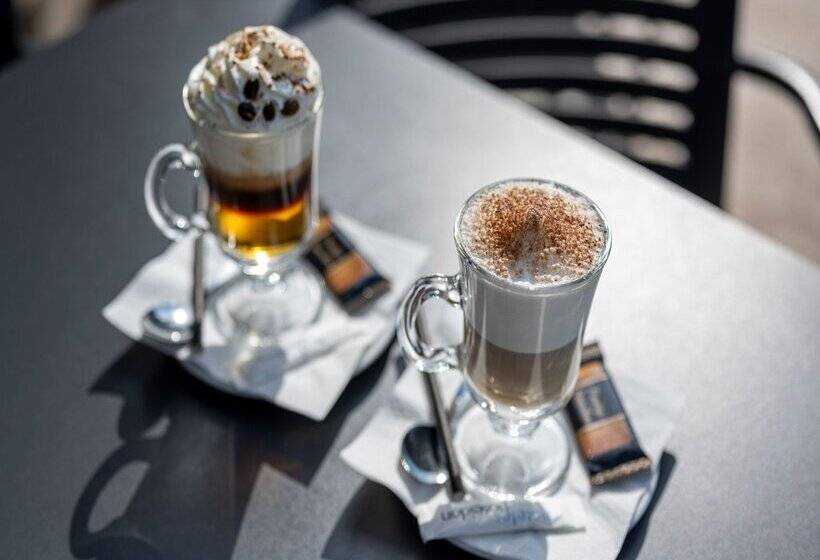 酒店 Poseidon Playa