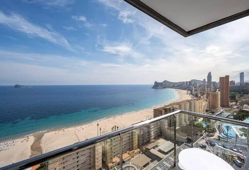 Hotelli Poseidon Playa