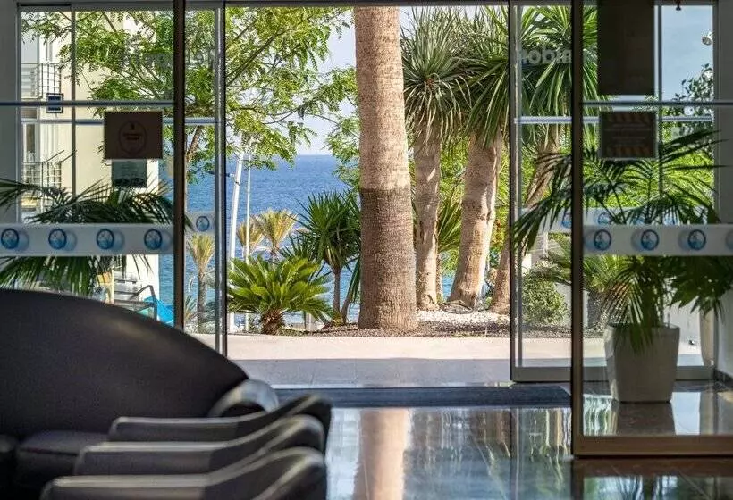 Hotelli Poseidon Playa