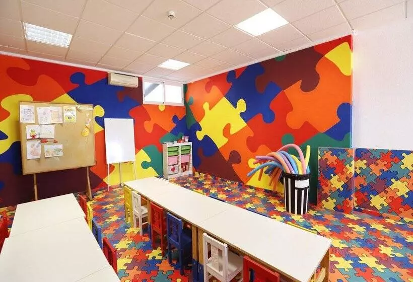 Hotelli Poseidon Playa