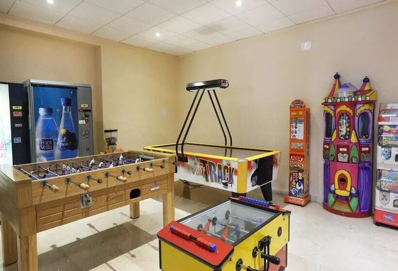 Hotelli Poseidon Playa