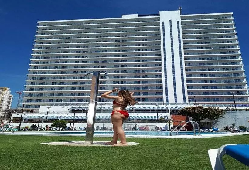 Hotelli Poseidon Playa