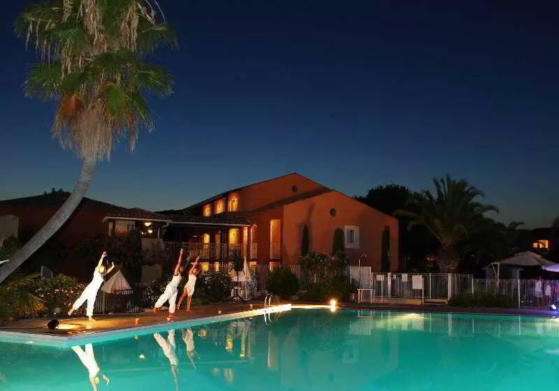 Hotel Residence Pierre & Vacances Les Rives De Cannes Mandelieu