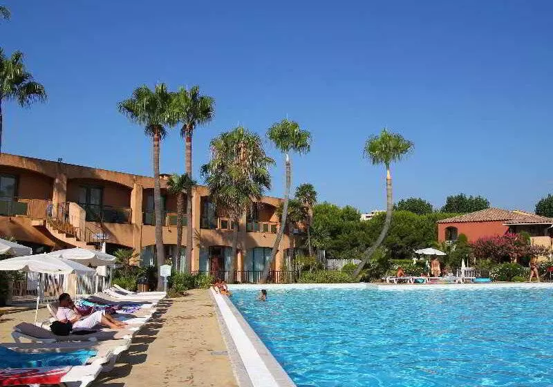 Hotel Residence Pierre & Vacances Les Rives De Cannes Mandelieu