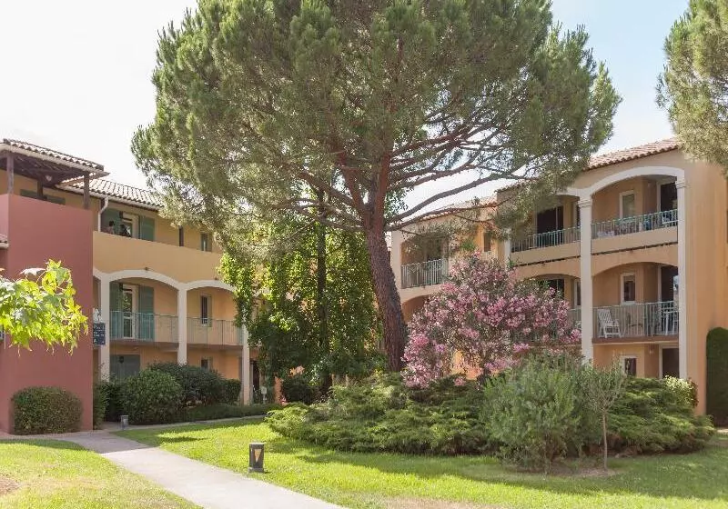 Hotel Residence Pierre & Vacances Les Rives De Cannes Mandelieu
