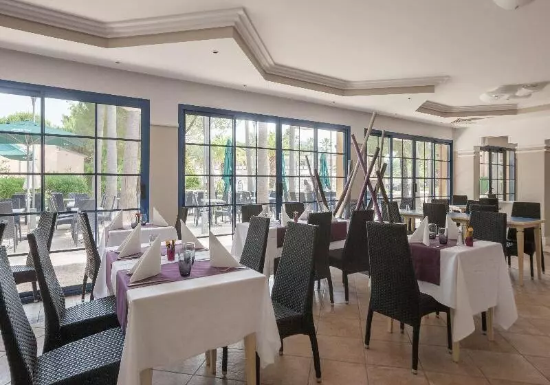 Hotel Residence Pierre & Vacances Les Rives De Cannes Mandelieu