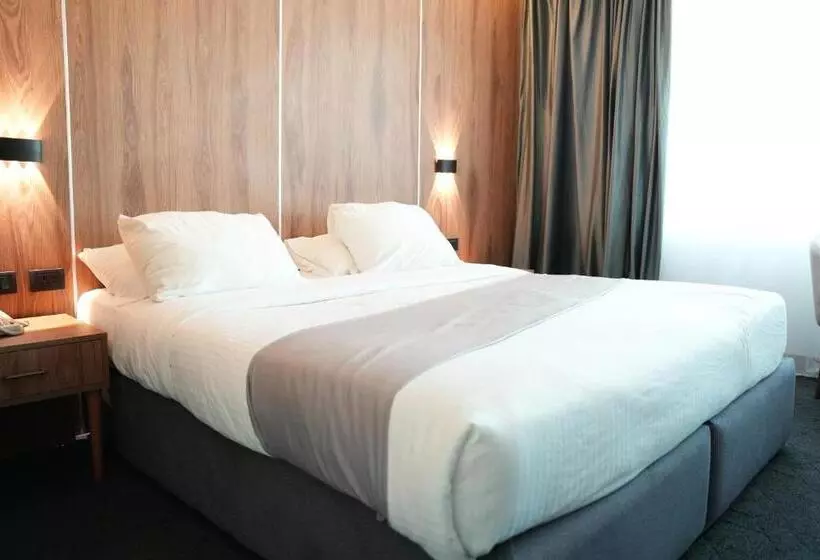 هتل The Sandy Palace