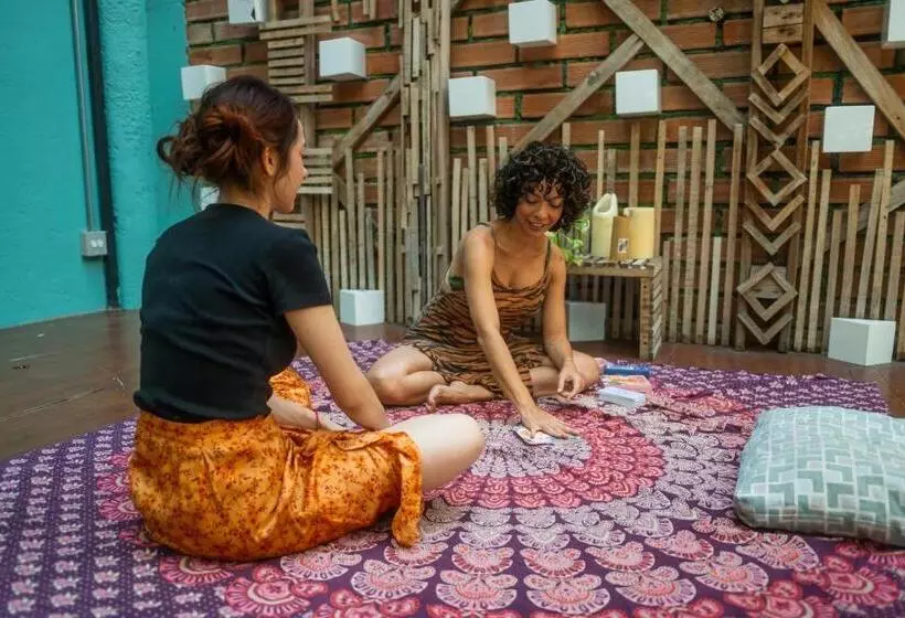 هتل Socialtel Medellin Formerly Selina Medellin