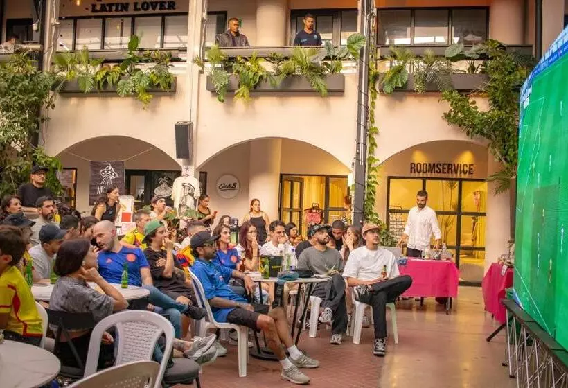 هتل Socialtel Medellin Formerly Selina Medellin