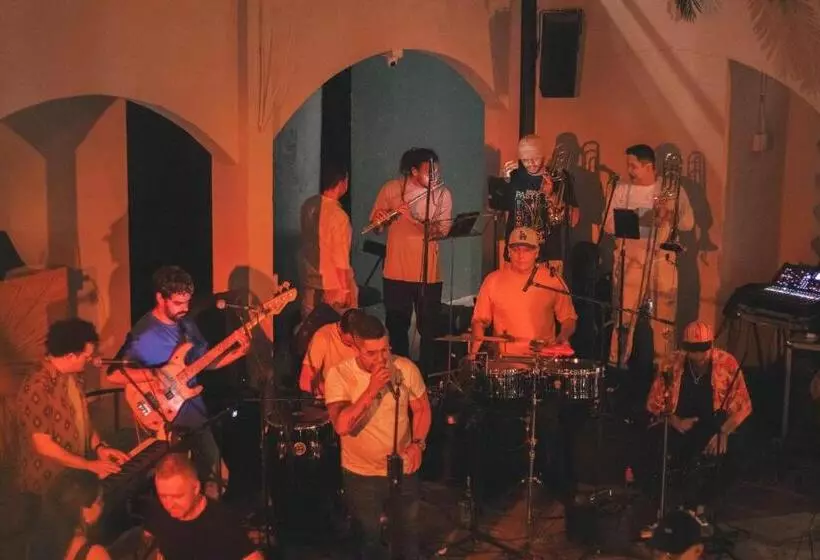 هتل Socialtel Medellin Formerly Selina Medellin