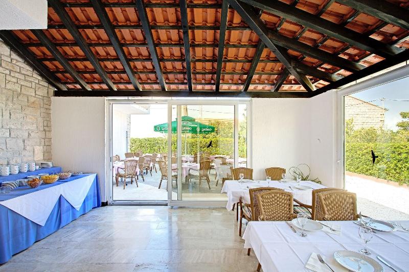 ホテル Villa Supetar