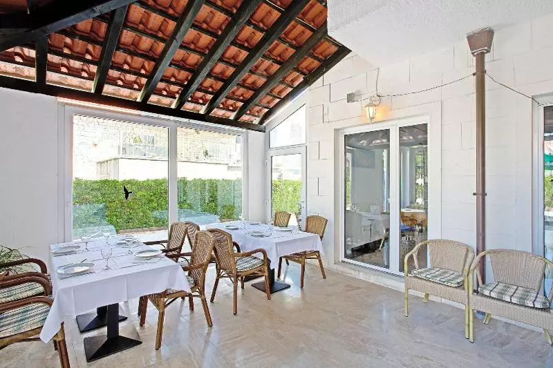 酒店 Villa Supetar