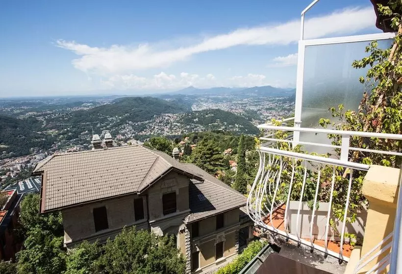 Отель Vista Lago